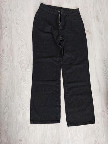 Nieuw Zwarte broek beschikbaar voor biedingen