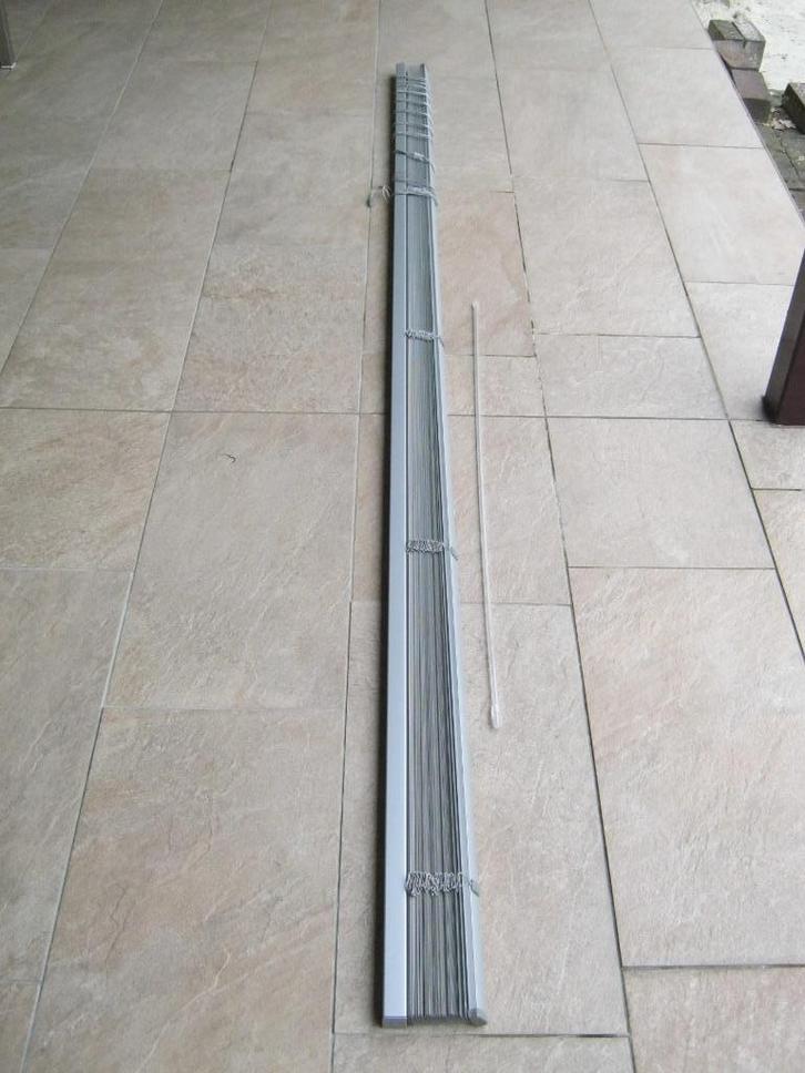 horizontale jaloezie, aluminiumkleur, H 163 cm, B 238,5 cm, Huis en Inrichting, Stoffering | Gordijnen en Lamellen, Zo goed als nieuw