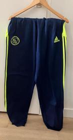Ajax uitbroek, Ophalen of Verzenden, Gedragen, Maat 52/54 (L), Voetbal