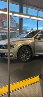 Originele Volkswagen 18 inch velgen + banden, 18 inch, 245 mm, Banden en Velgen, Ophalen of Verzenden