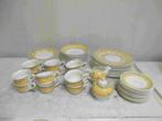 12 delig servies, Ophalen of Verzenden, Zo goed als nieuw, Overige stijlen, Aardewerk