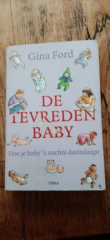 De tevreden baby beschikbaar voor biedingen