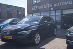 VOLKSWAGEN Golf 1.5 TSI 130pk Life, Auto's, Volkswagen, Stof, 4 cilinders, Zwart, Bedrijf
