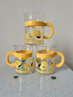 Set van 3 vintage (thee)glazen, 7,5x10cm. 90s retro citroen, Huis en Inrichting, Keuken | Servies, Glas of Glazen, Gebruikt, Verzenden