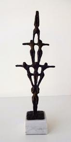 Bronzen beeld zeven figuren De acrobaten John Bier 5432-b, Ophalen of Verzenden, Brons