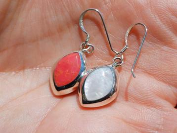 Vanoli dubbele 925 zilveren oorbellen koraal / parelmoer beschikbaar voor biedingen