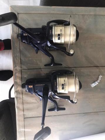 Setje van 2x Shimano big baitrunner l blauw  beschikbaar voor biedingen