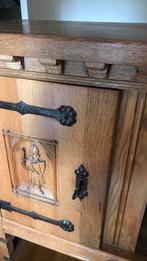 Stevige degelijke kamerkast, Ophalen