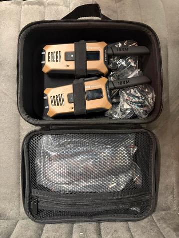 Forclaz 900 Rainproof Walkie Talkie set (te koop) beschikbaar voor biedingen