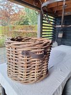 Hoffz mand, Ophalen of Verzenden, Zo goed als nieuw, Rond, Riet