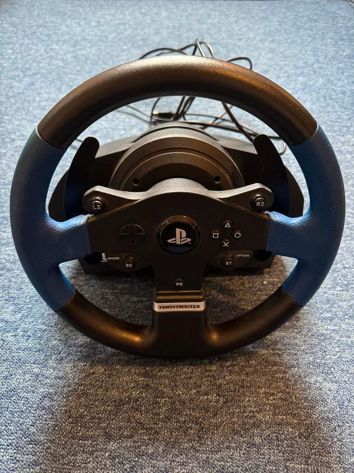 Thrustmaster T150 Racestuur met pedalen - Playstation/PC, Spelcomputers en Games, Spelcomputers | Overige, Gebruikt, Ophalen