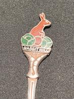 Rabbit Hill, leuk verzilverd lepeltje, Antiek en Kunst, Antiek | Bestek, Ophalen of Verzenden