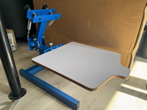 Zeefdruktafel, Antiek en Kunst, Kunst | Litho's en Zeefdrukken, Verzenden