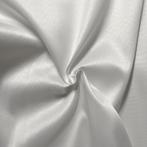 Elegante witte gordijnen op maat, Huis en Inrichting, C, 200 cm of meer, C, Nieuw