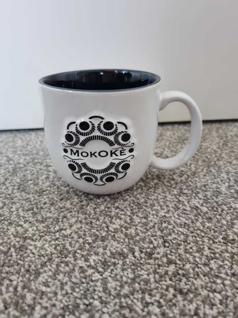 Mokekè mok, Nieuw, Ophalen of Verzenden, Overige stijlen, Kop(pen) en/of Schotel(s)