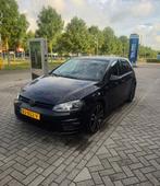 Volkswagen Golf 1.4 TSI R Line Pano 110KW 5D DSG 2017 Zwart, Auto's, 65 €/maand, 4 cilinders, Zwart, Origineel Nederlands
