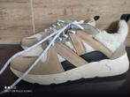 Mooie NIEUWE leren winter sneakers Costes maat 40, Kleding | Dames, Schoenen, Ophalen of Verzenden, Nieuw, Sneakers of Gympen