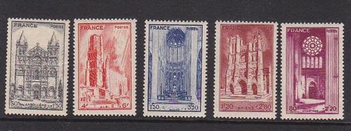 Frankrijk 663-667 postfris compleet kerken, Postzegels en Munten, Postzegels | Europa | Frankrijk, Postfris, Ophalen of Verzenden