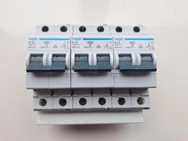 installatieautomaten, Doe-het-zelf en Verbouw, Elektra en Kabels, Zo goed als nieuw, Overige typen, Ophalen of Verzenden