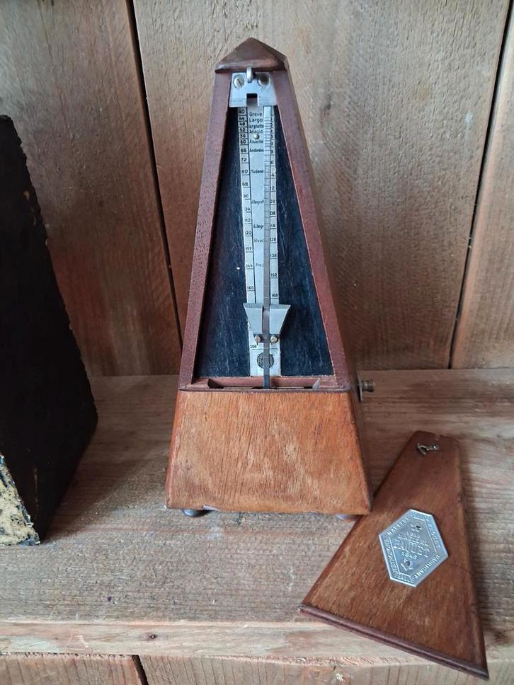 Een antieke Maelzel-metronoom, Muziek en Instrumenten, Instrumenten | Toebehoren, Ophalen of Verzenden