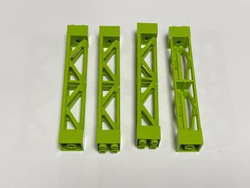 Mooie partij met 4 stuks nieuwe lego 2x2x10 steunen (95347)  beschikbaar voor biedingen
