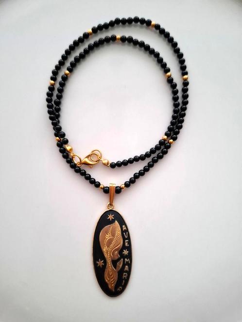 Zwarte Onyxketting met vintage Damascene hanger, Sieraden, Tassen en Uiterlijk, Antieke sieraden, Ketting, Overige materialen