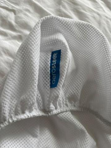 Set van 2 witte safesleep Aerosleep hoeslakens 100x50 cm beschikbaar voor biedingen