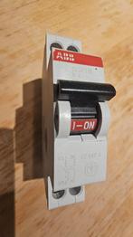ABB installatieautomaat B16, Ophalen of Verzenden, Gebruikt, Overige typen