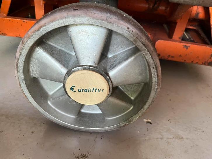 Gezocht: Palletwagen stuurwiel, Doe-het-zelf en Verbouw, Gereedschap | Machine-onderdelen en Toebehoren, Nieuw, Ophalen