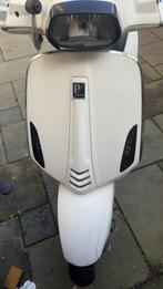 Vespa Sprint - Wit, Fietsen en Brommers, Scooters | Vespa, Ophalen, Gebruikt, Vespa S, Benzine