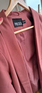 Blazer van Pieces - Nauwelijks gedragen mt xs, Ophalen of Verzenden, Zo goed als nieuw, Maat 34 (XS) of kleiner, Roze