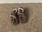 Kinderschoenen maat 22 laarsjes bruin en slofjes maat L, Gebruikt, Jongen of Meisje, Schoenen, Ophalen of Verzenden