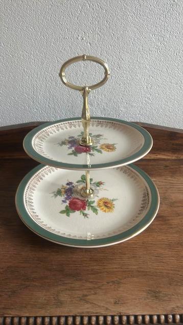 Vintage Vogue 2-laags étagère Simpsons Potters Ltd beschikbaar voor biedingen