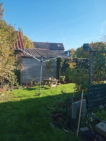 Droogmolen met grond-anker.  beschikbaar voor biedingen