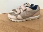 Nike sneakers licht roze maat 30, Meisje, Schoenen, Ophalen of Verzenden, Zo goed als nieuw