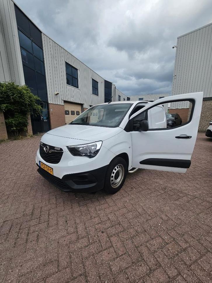 Unieke kans: Opel Combo‑E Cargo, Elek, volledig onderhouden., Auto's, Bestelauto's, Particulier, ABS, Achteruitrijcamera, Airbags