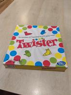 Twister, Hobby en Vrije tijd, Gezelschapsspellen | Bordspellen, Ophalen of Verzenden, Zo goed als nieuw, Hasbro, Nvt