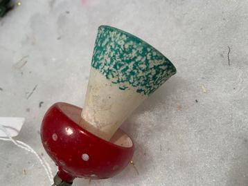 #kerst Antieke paddestoel met bel    Kerstbal beschikbaar voor biedingen