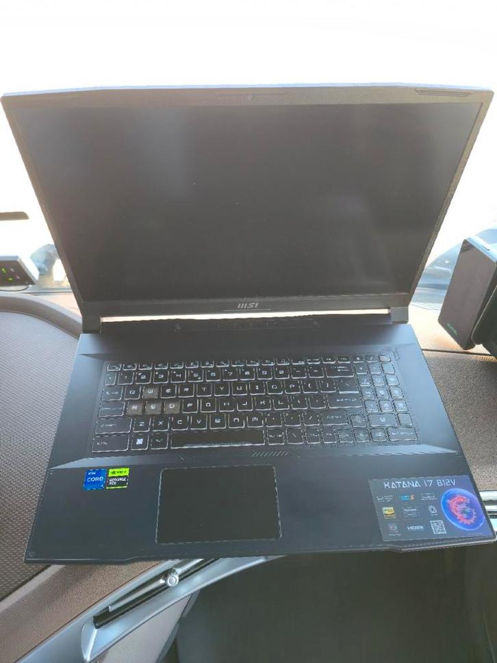 MSI Katana 17 B12VGK-013NL Gaming Laptop, Computers en Software, Windows Laptops, Zo goed als nieuw, 17 inch of meer, SSD, 4 Ghz of meer