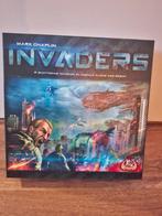 Invaders Bordspel - Mark Chaplin - white Goblin games, Hobby en Vrije tijd, Vijf spelers of meer, Ophalen of Verzenden, Zo goed als nieuw