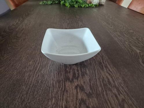 Servies ikea, Huis en Inrichting, Keuken | Servies, Zo goed als nieuw, Compleet servies, Overige stijlen, Ophalen
