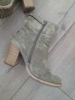 Enkellaarsjes maat 40 suede groen, Ophalen of Verzenden, Zo goed als nieuw, Groen