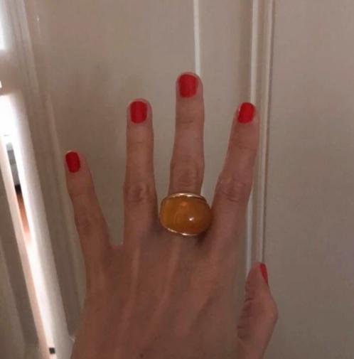 COS Bijoux goud kleurige ring met gele steen, Sieraden, Tassen en Uiterlijk, Ringen, Zo goed als nieuw, Dame of Heer, 17 tot 18
