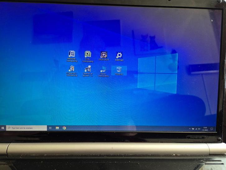 Easy Note LJ65, Computers en Software, Windows Laptops, Gebruikt, 17 inch of meer, SSD, 2 tot 3 Ghz, 8 GB, Qwerty, Met videokaart