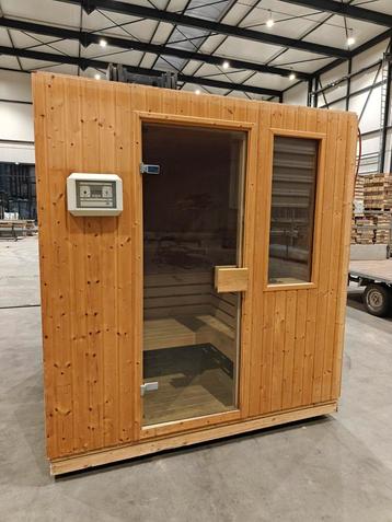 sauna op stroom met opgiet kachel  beschikbaar voor biedingen
