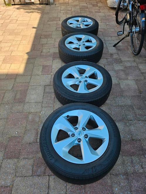 Orgineel nissan Qashqai 17 inch+zomerbanden, Auto-onderdelen, Banden en Velgen, Banden en Velgen, Zomerbanden, 17 inch, 215 mm