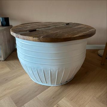 Salontafel met Opbergruimte beschikbaar voor biedingen