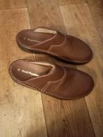 Slippers van hush puppies, Bruin, Zo goed als nieuw, Hush Puppies, Ophalen