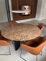 Eettafel marmer diameter 140 met cognac leren stoelen, Huis en Inrichting, Tafels | Eettafels, Ophalen, Overige materialen, Gebruikt