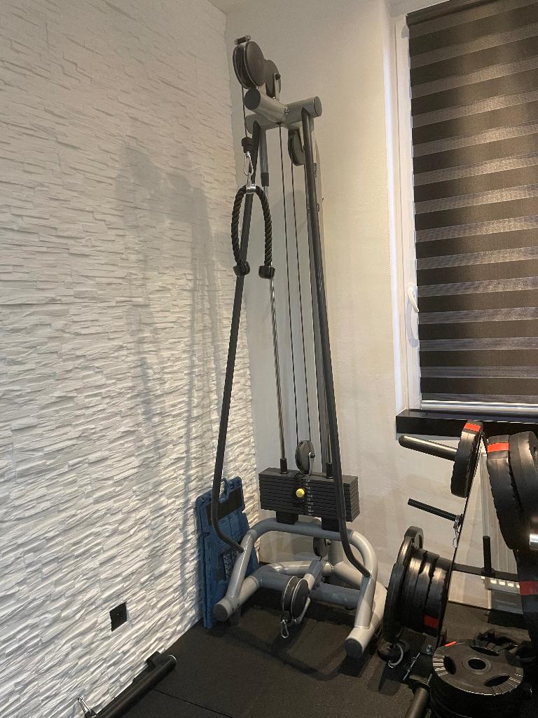 Technogym ercolina single cable 25kg + leg extension, Ophalen, Benen, Gebruikt, Krachtstation
